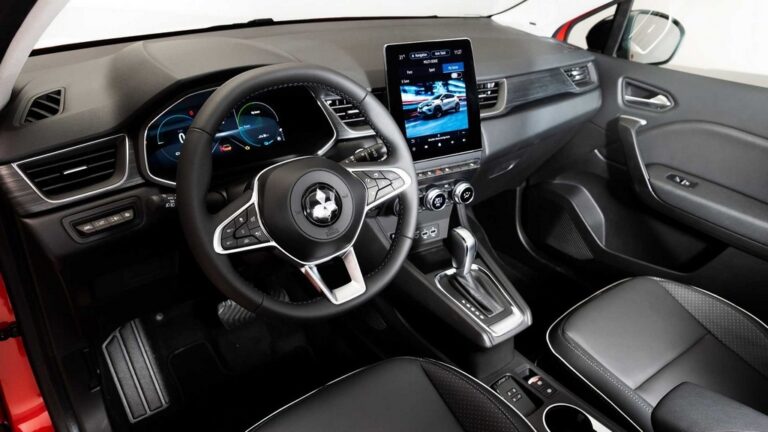 Mitsubishi ASX 2023: le immagini ufficiali