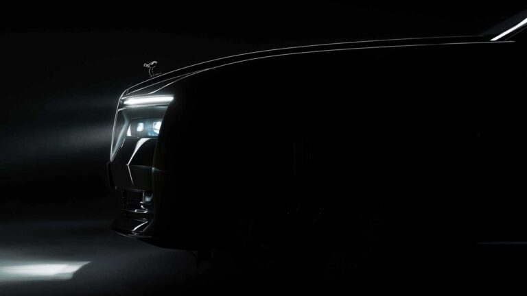Rolls-Royce Spectre: immagini