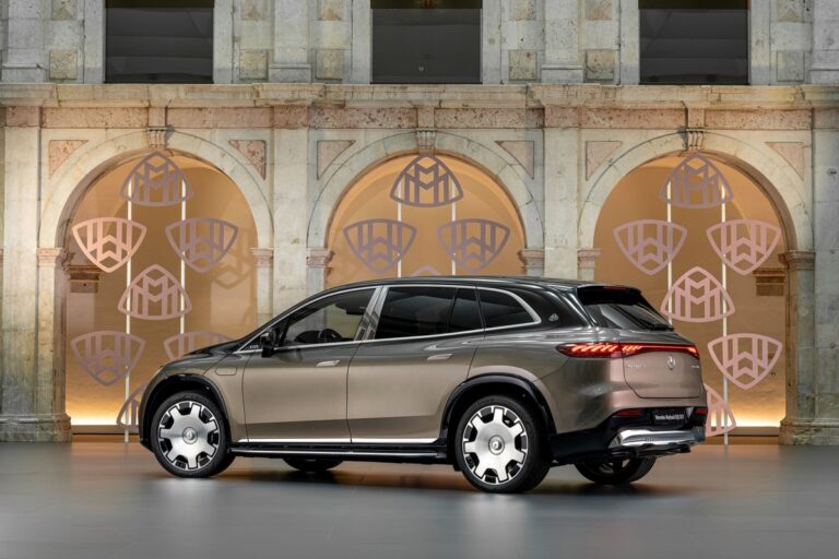 Mercedes-Maybach EQS SUV: immagini ufficiali