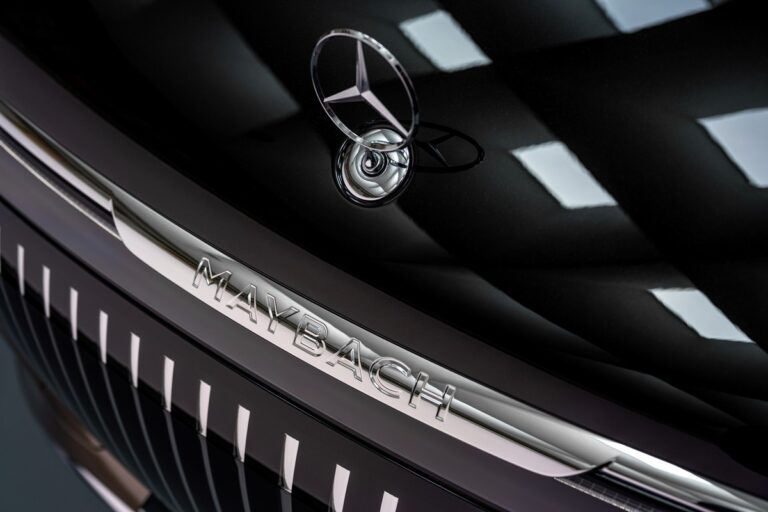 Mercedes-Maybach EQS SUV: immagini ufficiali