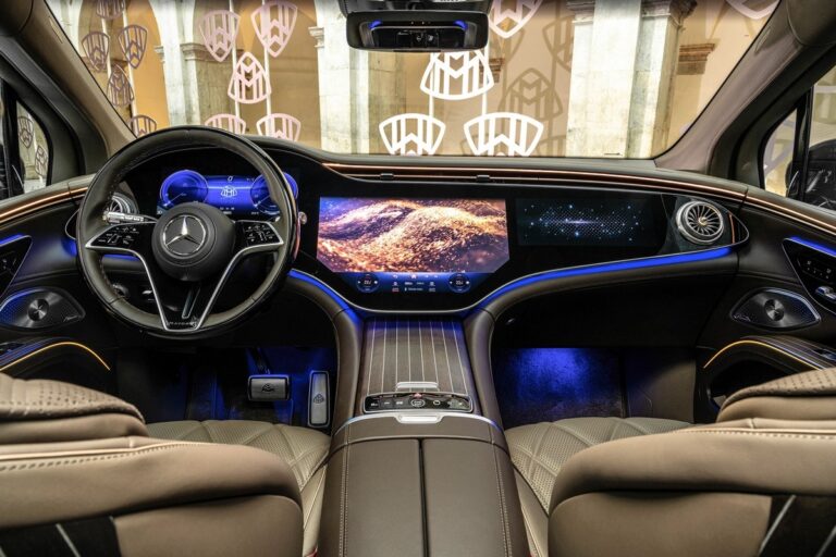Mercedes-Maybach EQS SUV: immagini ufficiali