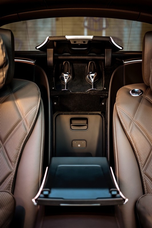 Mercedes-Maybach EQS SUV: immagini ufficiali