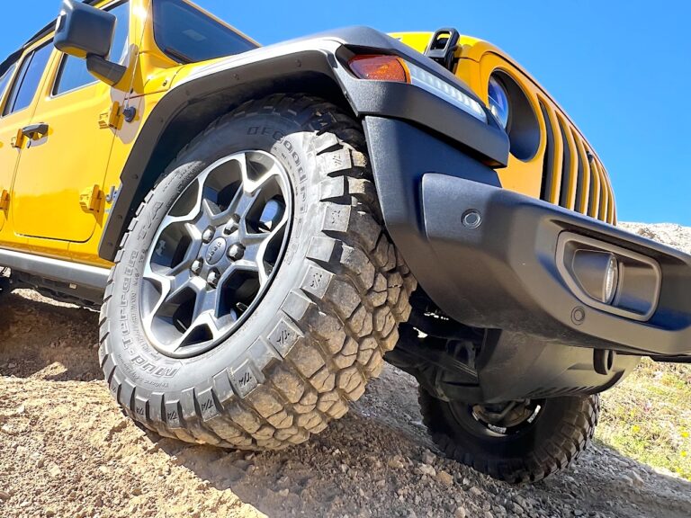 Jeep Wrangler 4Xe Unlimited Rubicon: le immagini
